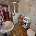 Acogedora Casa De Campo-piso Y Atico Con Finca- Neda