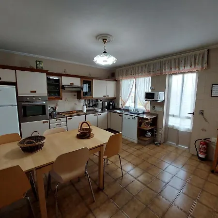 Acogedora Casa De Campo-piso Y Atico Con Finca- * Neda