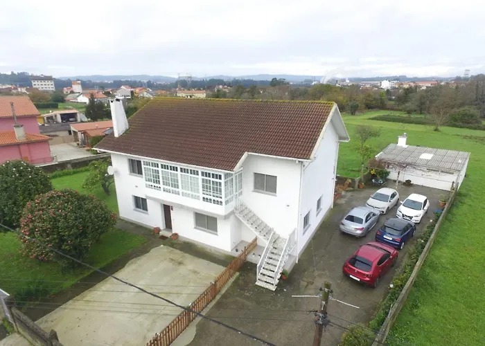 Acogedora Casa De Campo-piso Y Atico Con Finca- *